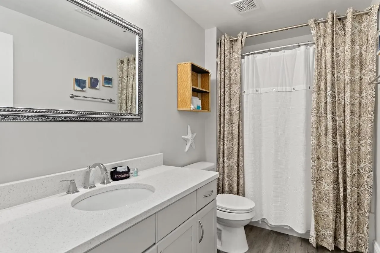 Laketown Wharf 304 - Zaffos By The Sea Panama City Beach Holiday home